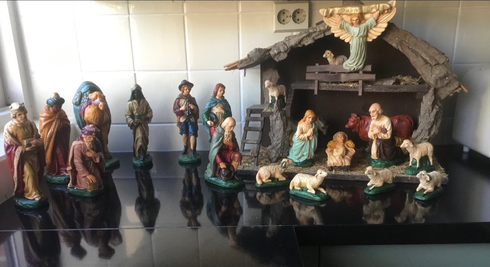 Grote Kerststal met 20 Beelden - Handgeschilderd, Ophalen of Verzenden, Nieuw