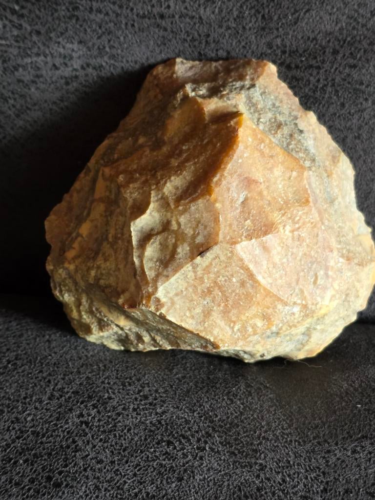 Vuistbijl biface, Ophalen of Verzenden