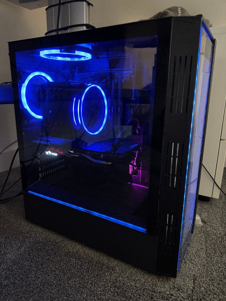 Gaming PC Ryzen 5 3600X + Logitech G502 Hero muis, Ophalen, Online, Shooter, 1 speler