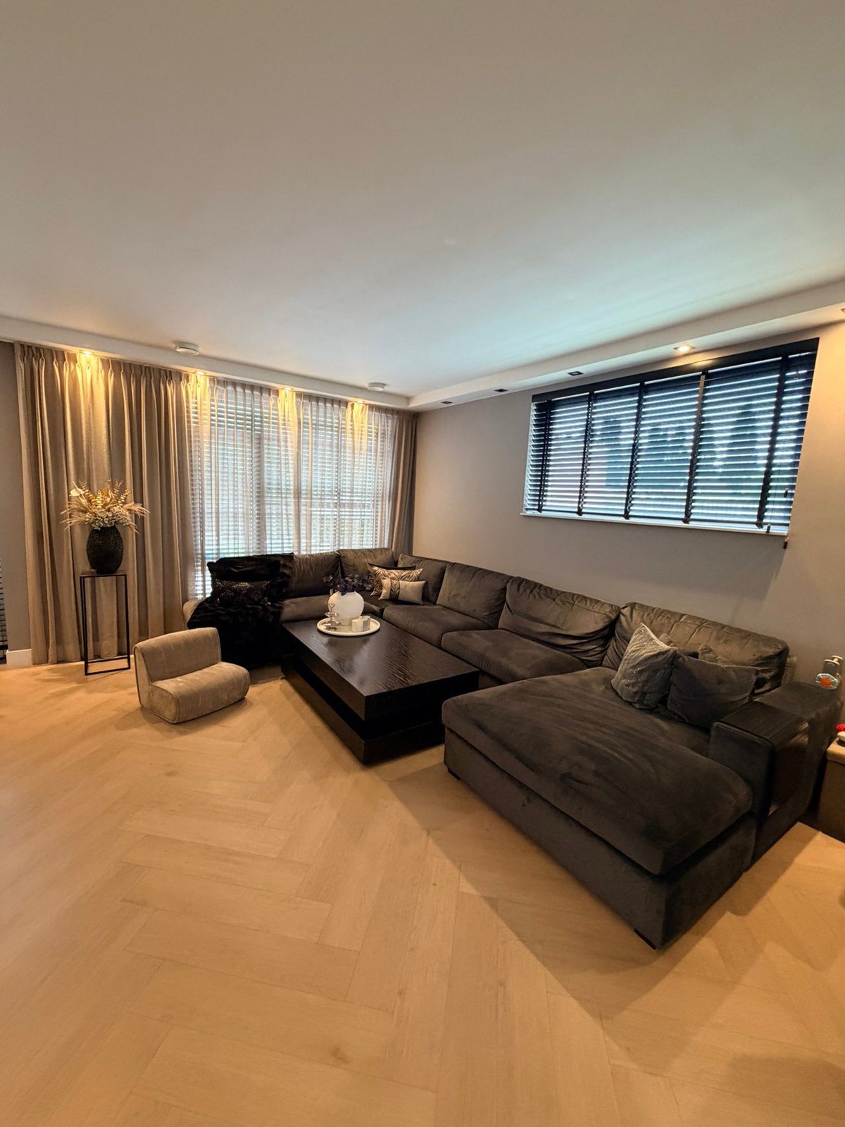 BANKSTEL + EETSTOELEN ROFRA HOME, Ophalen, Zo goed als nieuw