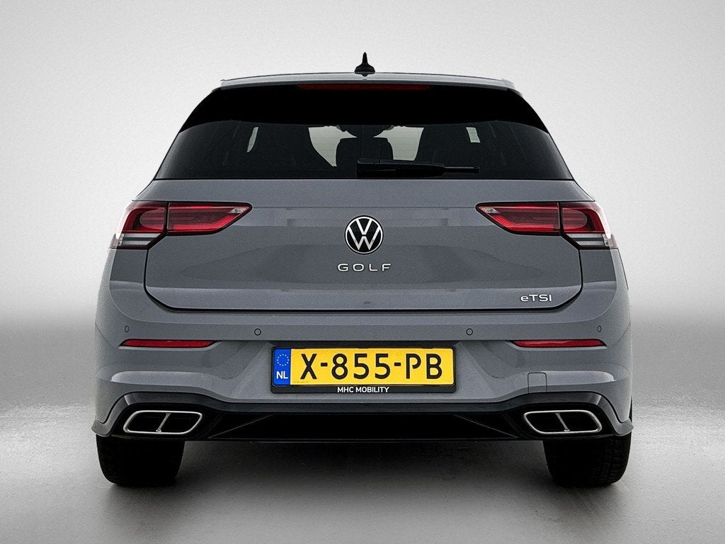 Volkswagen Golf 1.5 eTSI R-Line | Multimedia Pakket | Comfor, Auto's, Automaat, Stof, 4 cilinders, Origineel Nederlands