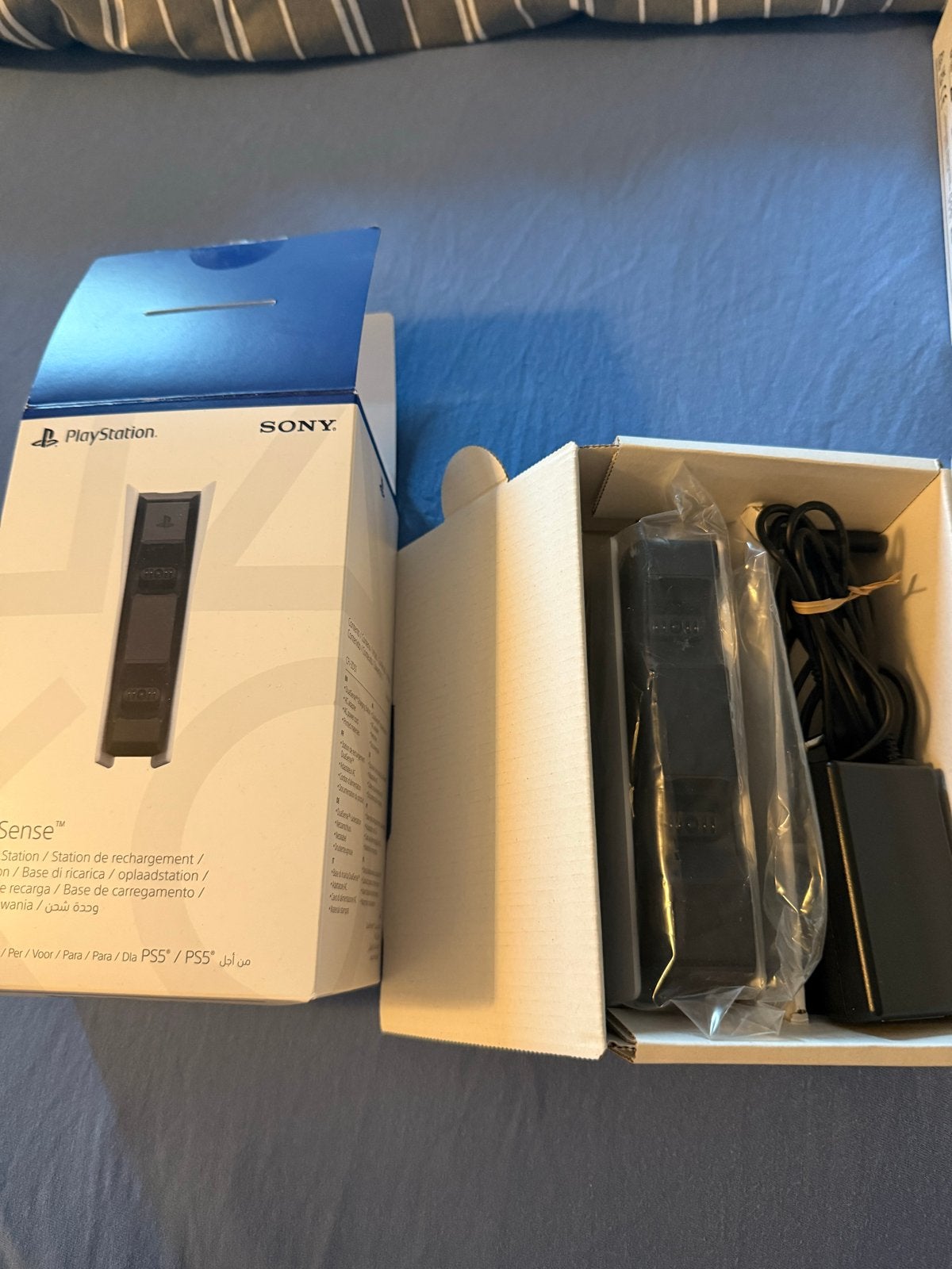 Playstation 5 DualSense Oplaadstation, Ophalen, Zo goed als nieuw, Voeding, Oplader of Kabel, PlayStation 5
