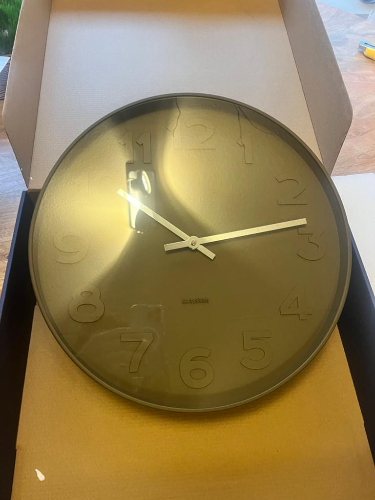 Karlsson Mr. Green wandklok 37,5cm, Huis en Inrichting, Woonaccessoires | Klokken, Ophalen of Verzenden, Nieuw, Wandklok