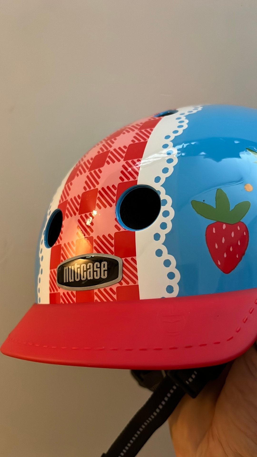 Nieuwe Nutcase Fietshelm Kinderen - XS (48-52cm) - Aardbeien, Ophalen of Verzenden, Zo goed als nieuw, XS, Jongen of Meisje