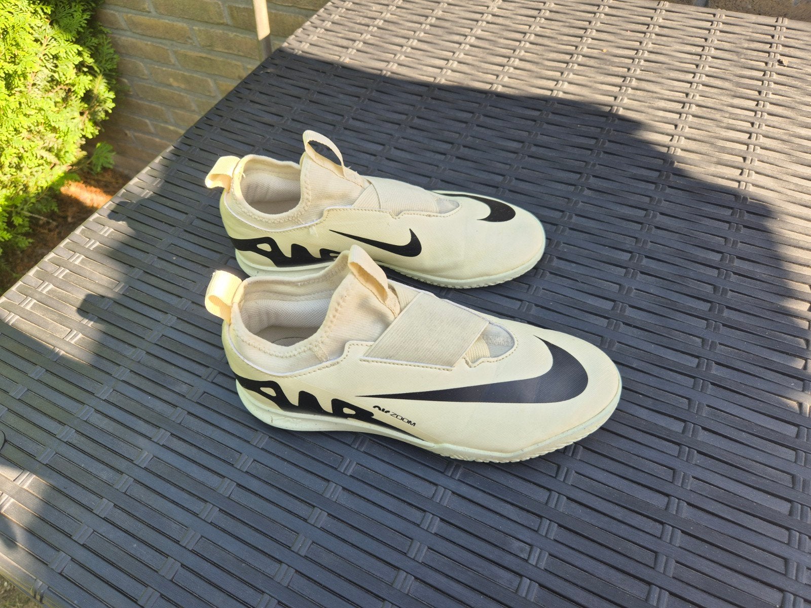 zaalvoetbalschoenen Nike mercurial maat 38.5, Kinderen en Baby's, Kinderkleding | Schoenen en Sokken, Nike mercurial, Ophalen of Verzenden