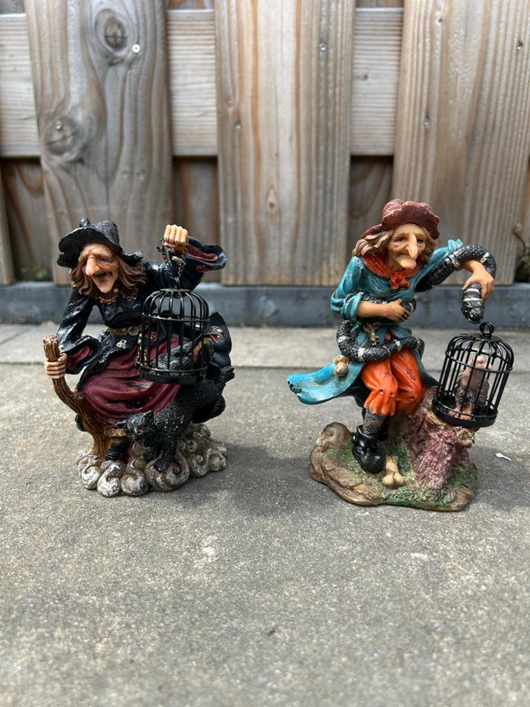 Heksen beeldjes - Halloween decoratie - Set van 2, Verzamelen, Beelden en Beeldjes, Ophalen of Verzenden, Zo goed als nieuw, Fantasy