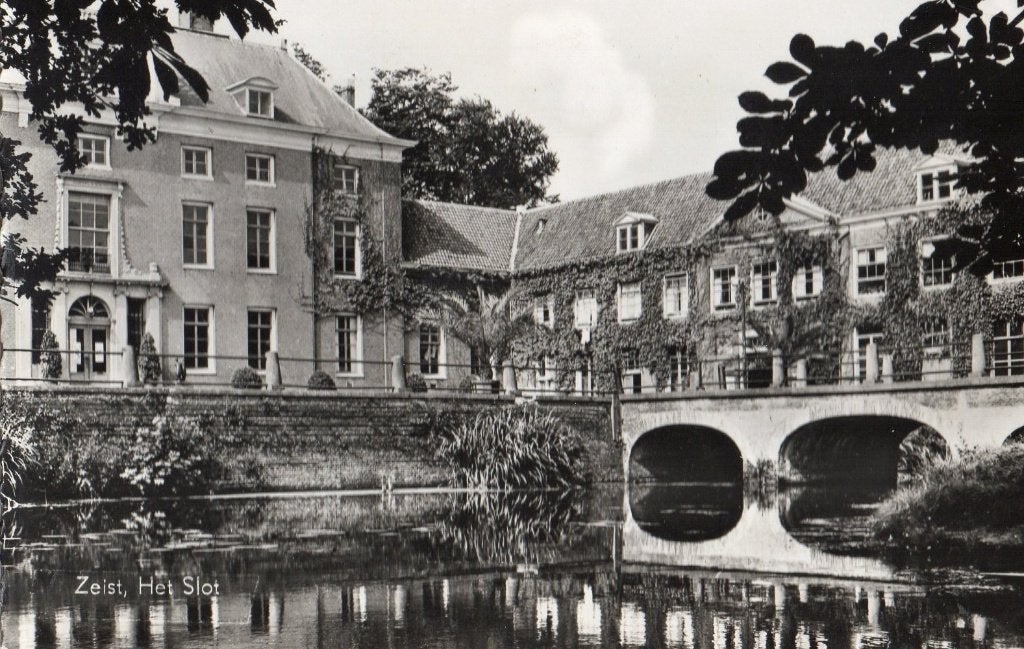 Ansichtkaart Zeist het slot ongelopen fotokaart, Ophalen of Verzenden, 1940 tot 1960, Ongelopen, Utrecht
