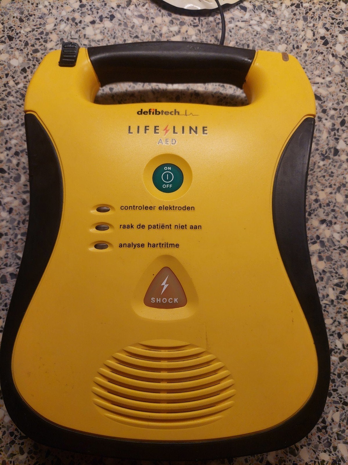 Aed defibtech Lifeline uit 2013 met pad en batt erij, Ophalen of Verzenden