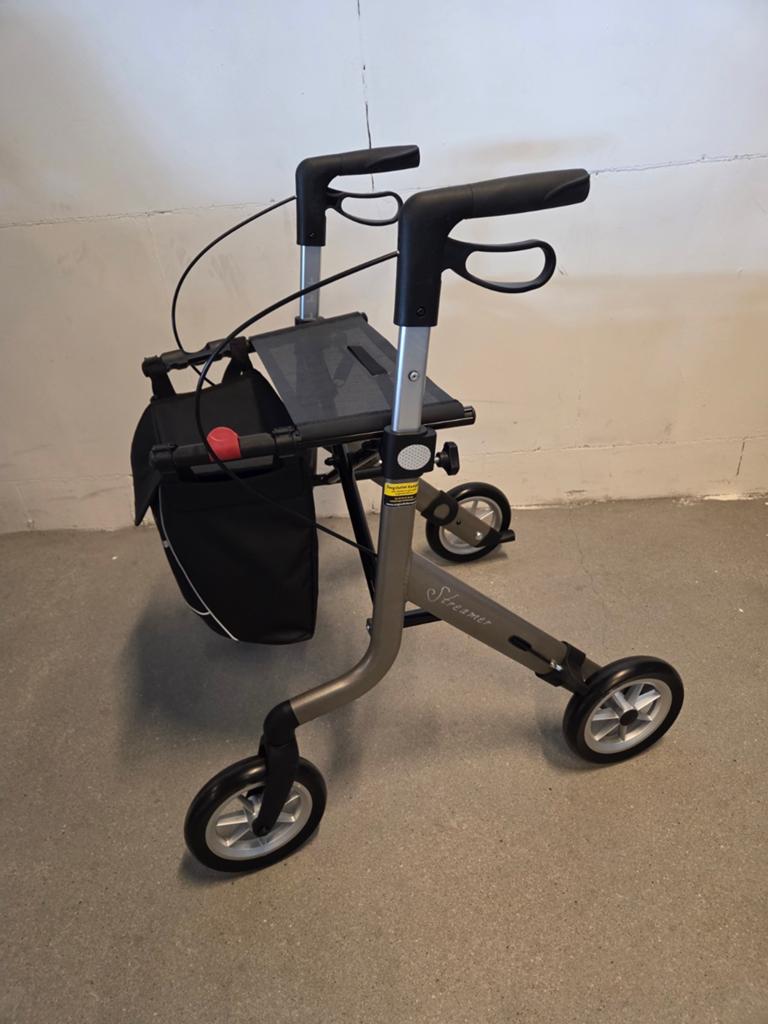 Rehasense Streamer lichtgewicht rollator, Diversen, Rollators, Ophalen of Verzenden, Lichtgewicht