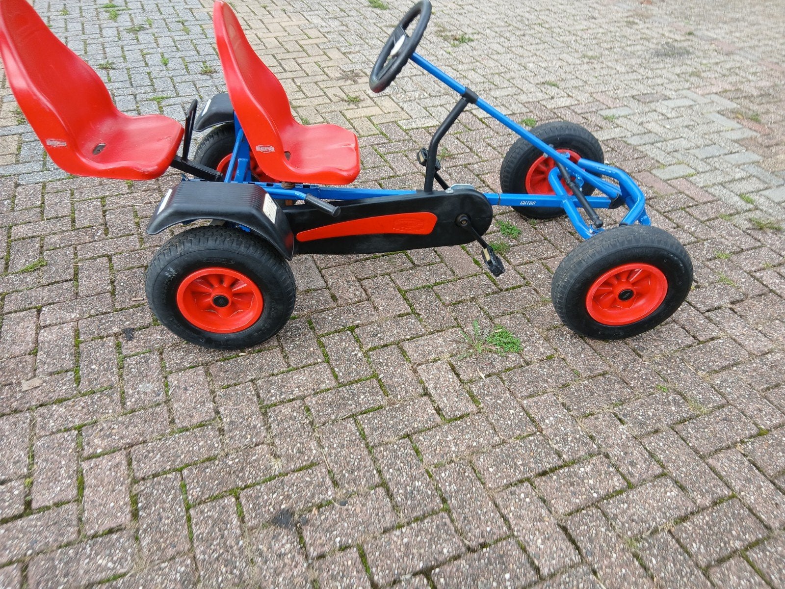 Nette Berg skelter met sportieve duozit en vrijloop!, Ophalen, Gebruikt, Berg, Vrijloopautomaat