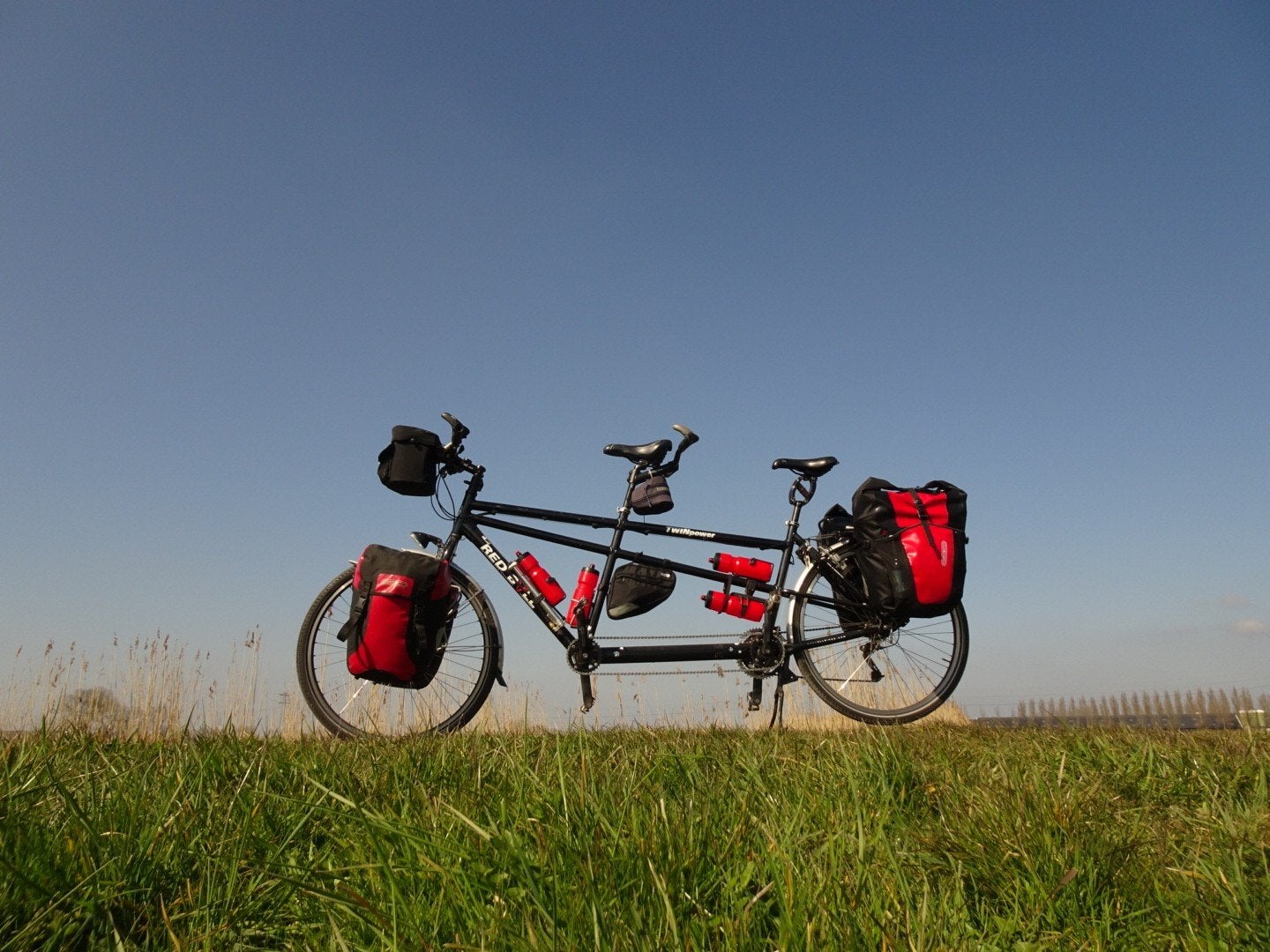 RedBull Trekking Tandem - Shimano XT 9 speed, Magura remmen, Minder dan 10 versnellingen, Gebruikt, Velgrem, Ophalen of Verzenden
