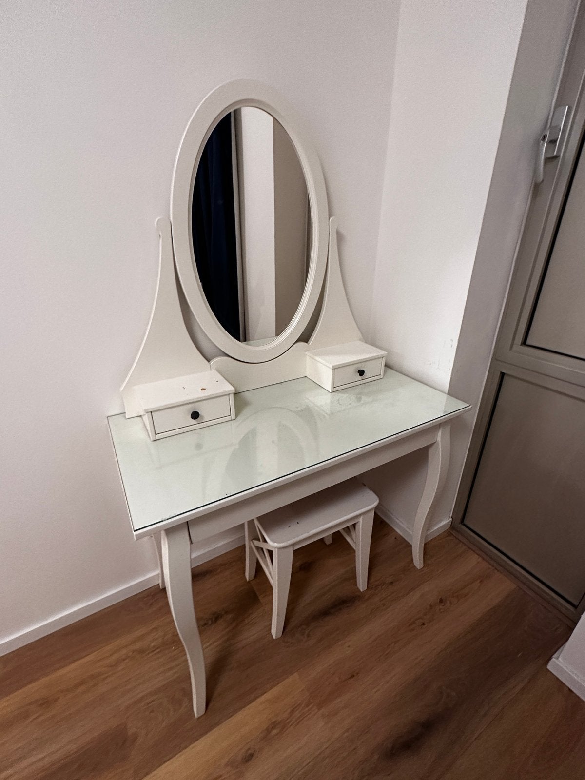 Witte kaptafel met spiegel en krukje, Ophalen, Gebruikt, Hout, 100 tot 150 cm