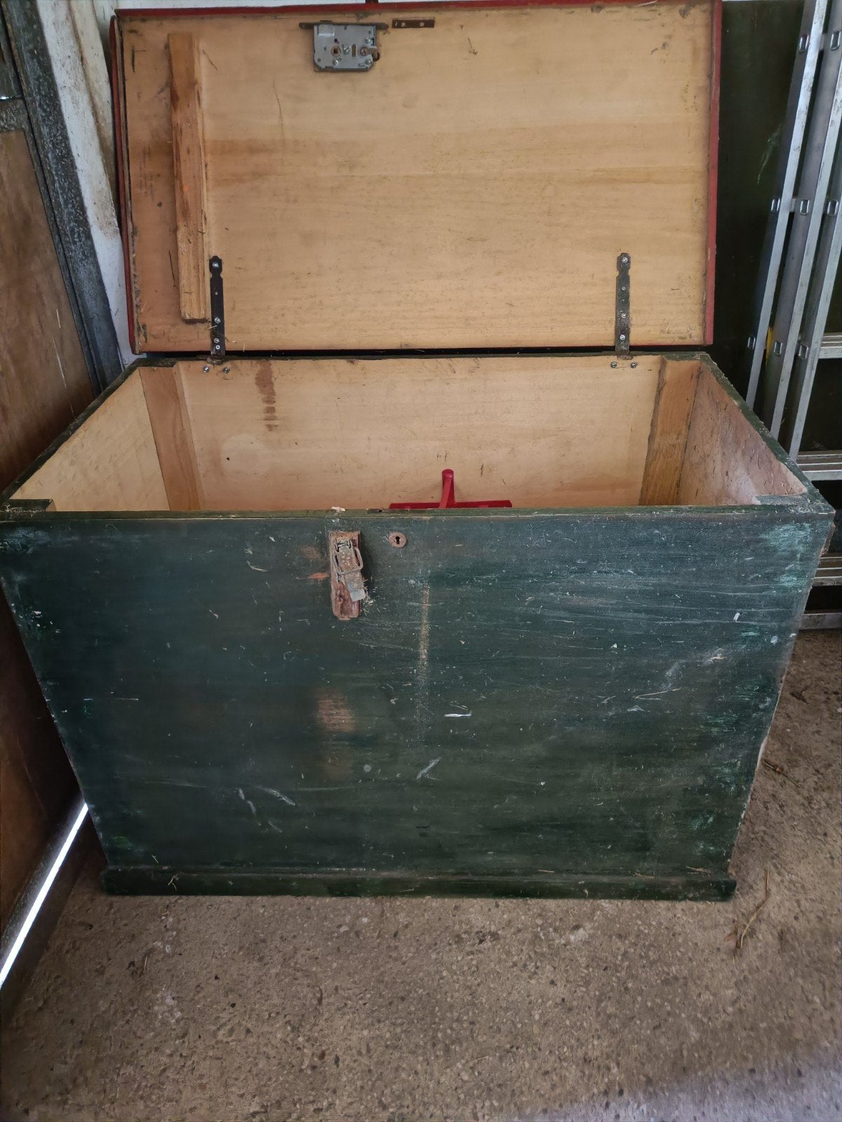 Voer/deken kist  zadel kast hooikist Landgraaf, Ophalen, Overige soorten