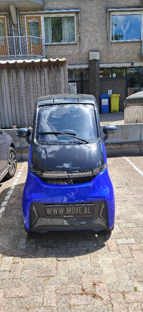 Brommobiel, Ophalen, Zo goed als nieuw, 16 km/u of meer, Mango