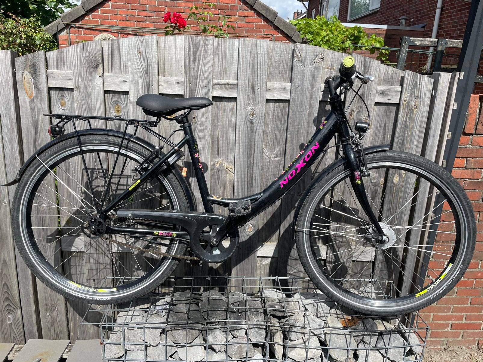 Noxon Breeze 26 inch meisjesfiets, Ophalen, Zo goed als nieuw, Terugtraprem, 26 inch of meer