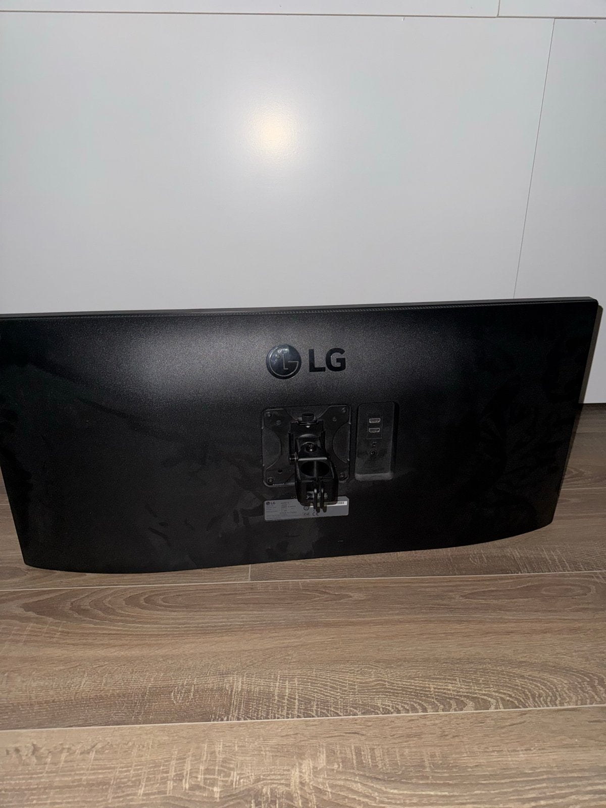LG Monitor - Zo goed als nieuw, Ophalen, HDMI, Full HD, Zo goed als nieuw