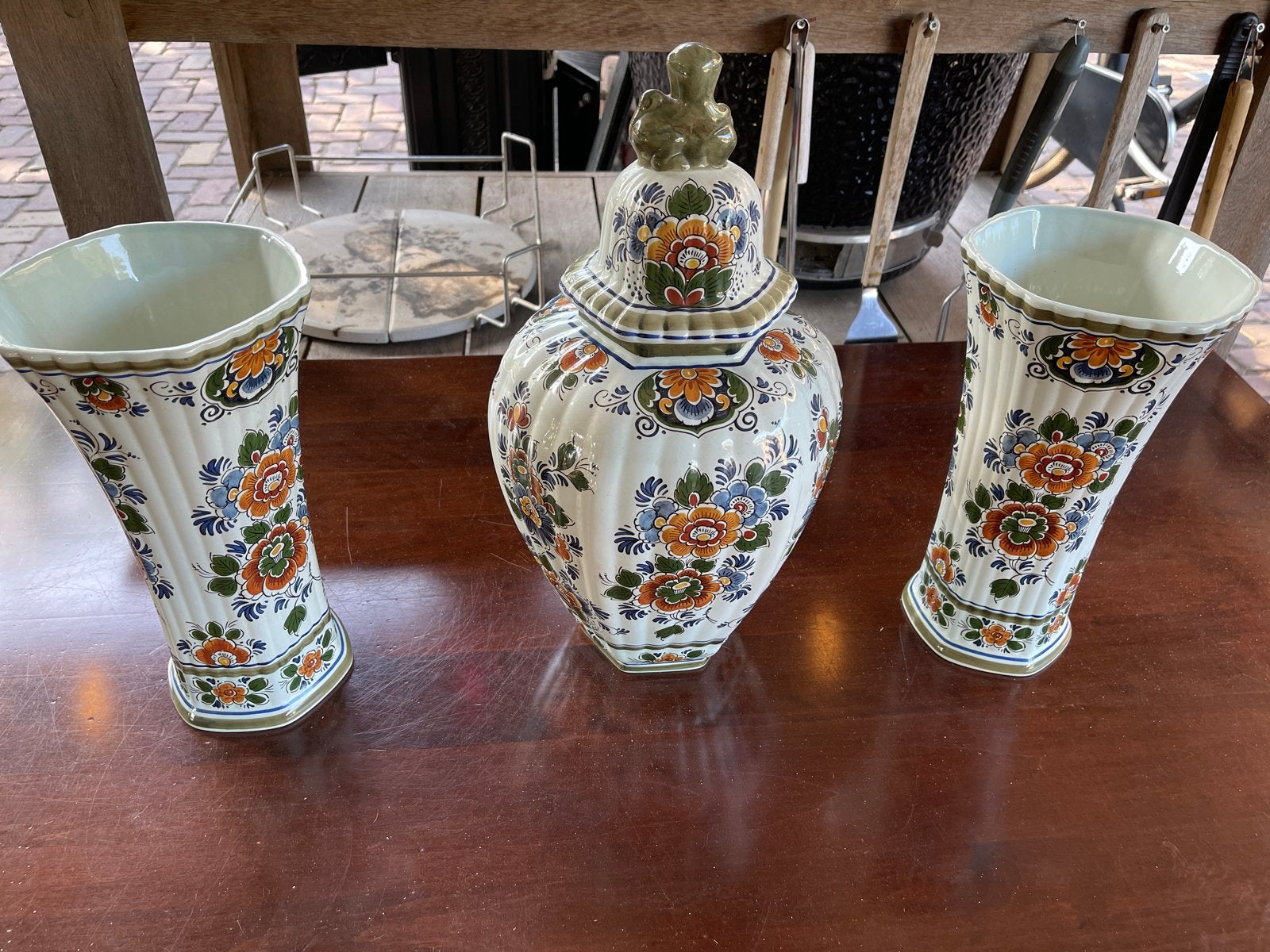 Delfts polychroom handwerk vazen set, Antiek en Kunst, Ophalen
