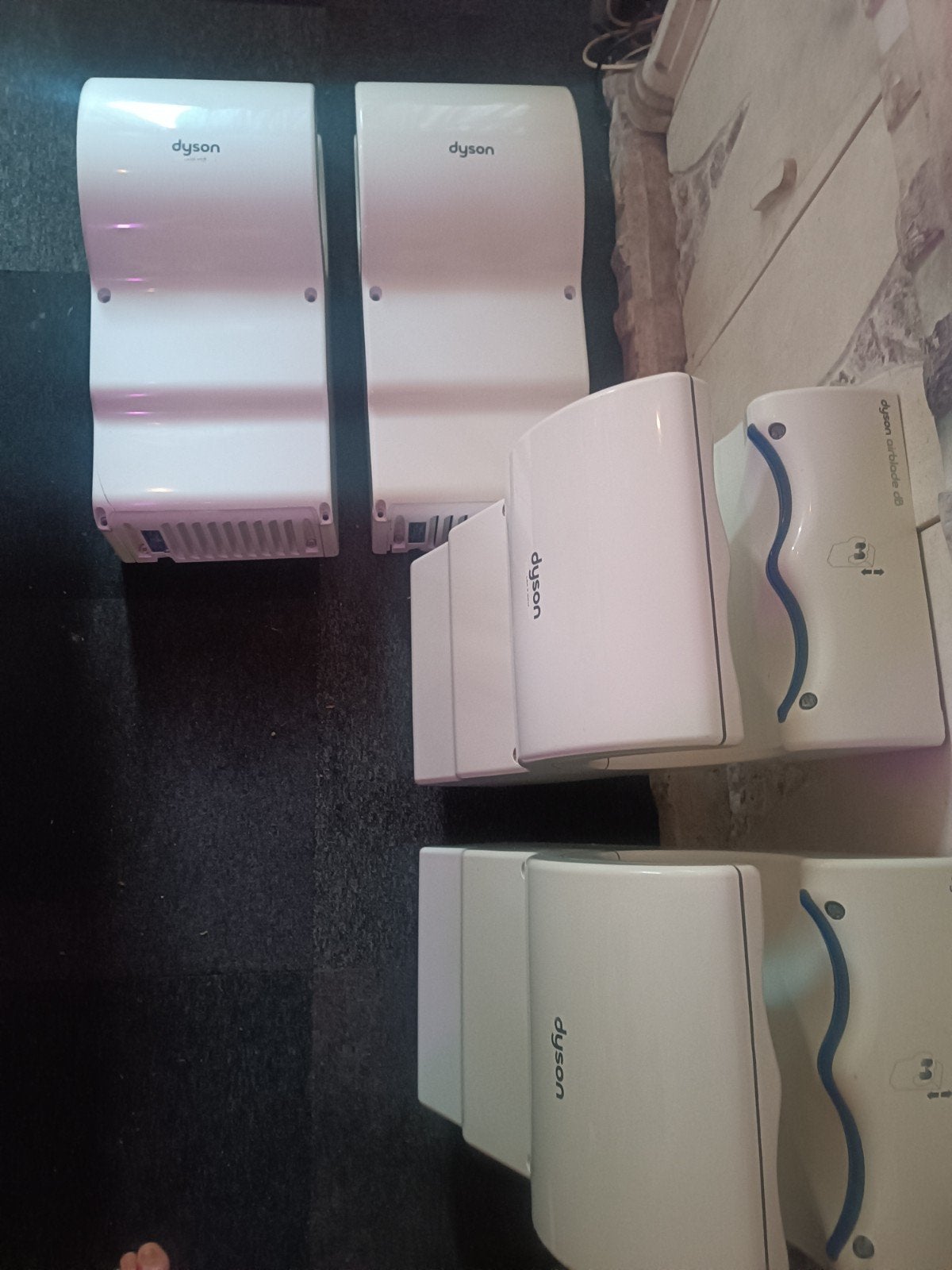 4 Dyson Airblade dB handdrogers, Ophalen, Gebruikt