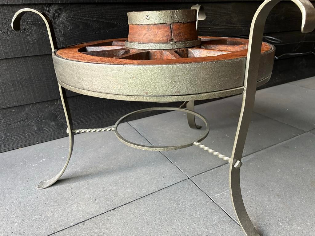 Salontafel karrewiel met glasplaat, Ophalen, Gebruikt, Rond, 50 tot 100 cm