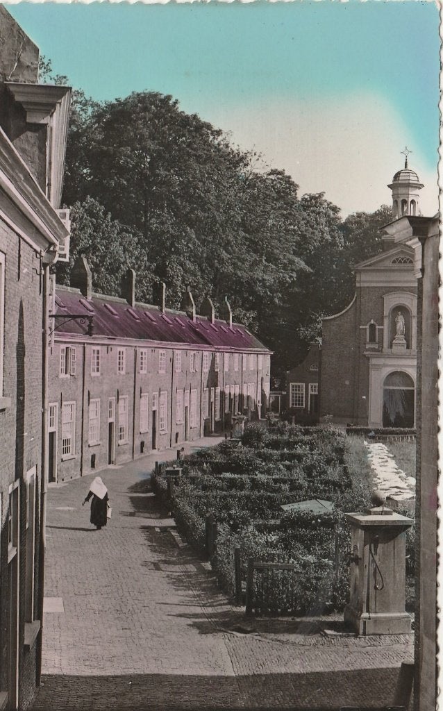 BREDA Begijnhof 1957 kl.f., Verzenden, 1940 tot 1960, Gelopen, Noord-Brabant