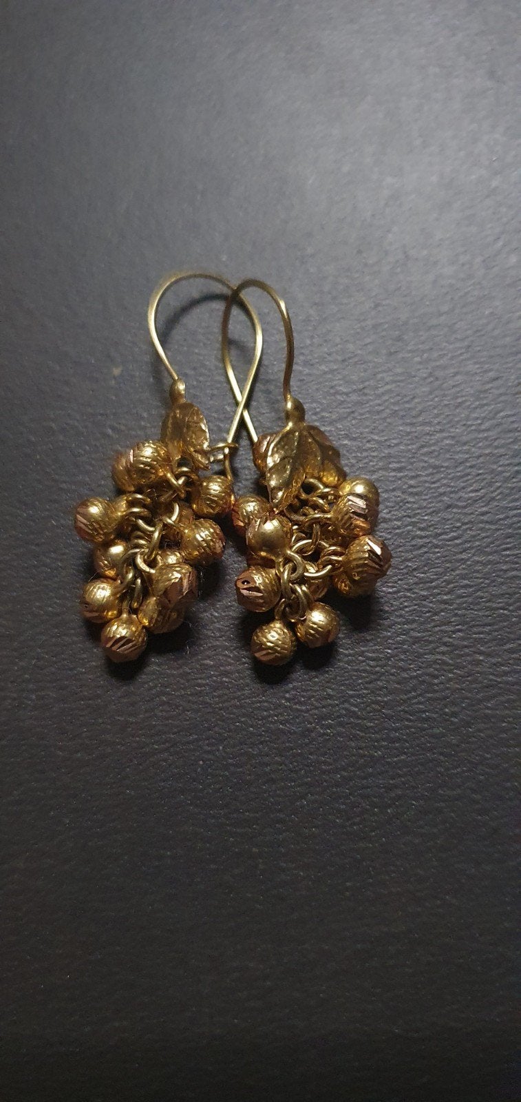 Vintage 14K Gouden Druiventros Oorbellen, Sieraden, Tassen en Uiterlijk, Hangers, Nieuw, Ophalen of Verzenden, Goud