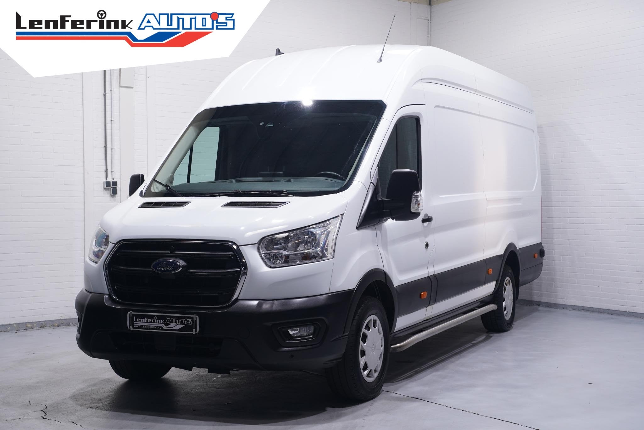 Ford Transit 2.0 TDCI L4H3 Trend RWD Airco Camera Export Pre, 13 km/l, 4 cilinders, 129 pk, 2800 kg