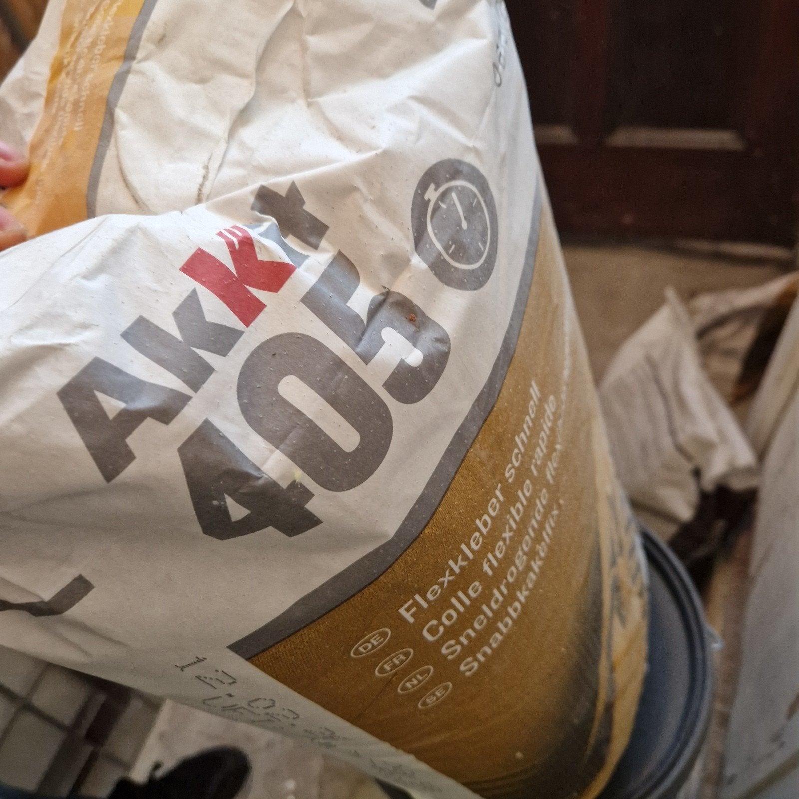 2x 25kg Akkit 405 Tegellijm XXL Sneldrogend Flexibele lijm, Ophalen, Overige materialen, Wandtegels, Nieuw