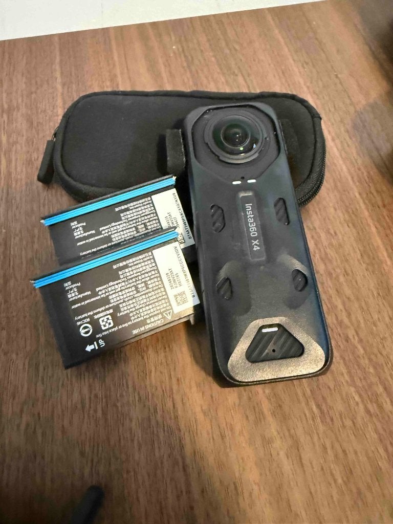 Insta360 X4 + 2 Extra Batterijen – Complete Set, Ophalen of Verzenden, Gebruikt, Overige merken