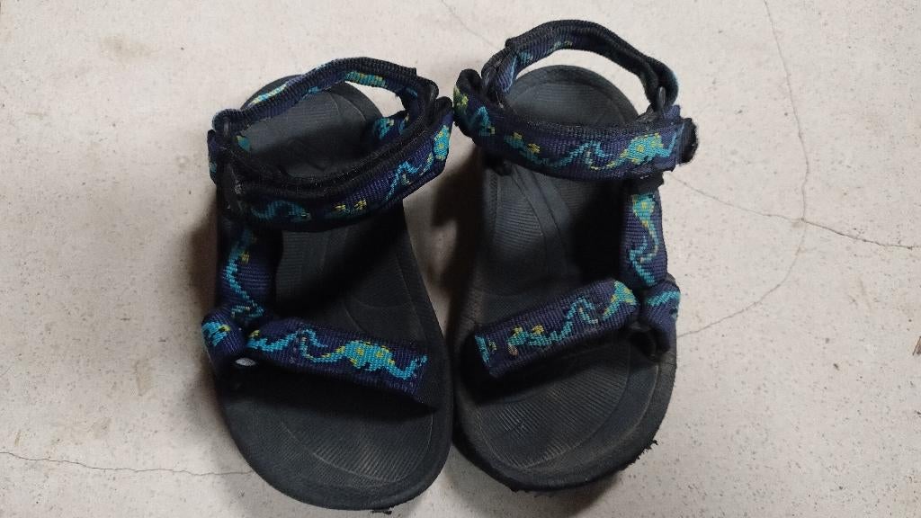 Teva Sandalen Maat 22,5, Kinderen en Baby's, Kinderkleding | Schoenen en Sokken, Ophalen, Gebruikt, Jongen of Meisje, Overige typen