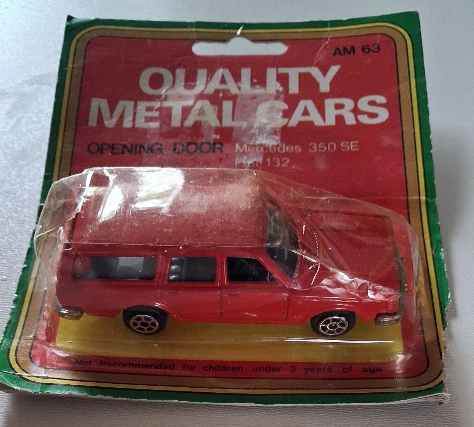 Volvo 245. Metaal.  Nieuw in blisterverpakking., Ophalen of Verzenden, Nieuw, Auto, Overige merken