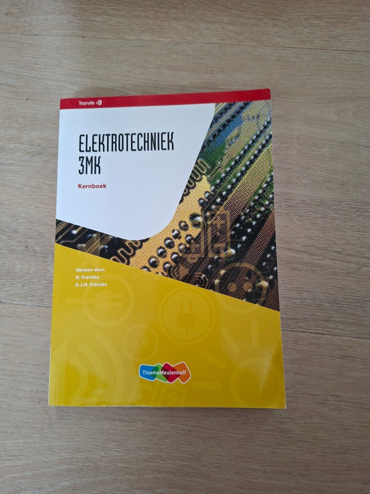 Transfer Elektrotechniek 3MK Kernboek, Boeken, Gelezen, S.J.H. Frericks, Ophalen of Verzenden, MBO