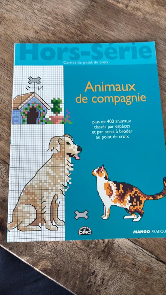 Borduurpatronenboek Dieren - Kruissteek, Ophalen of Verzenden, Zo goed als nieuw, Handborduren, Patroon