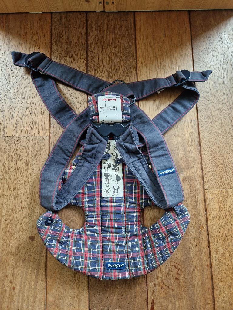 BabyBjorn draagzak mini (tussen 60 en 66cm), Ophalen, Gebruikt, Buik, Baby Björn