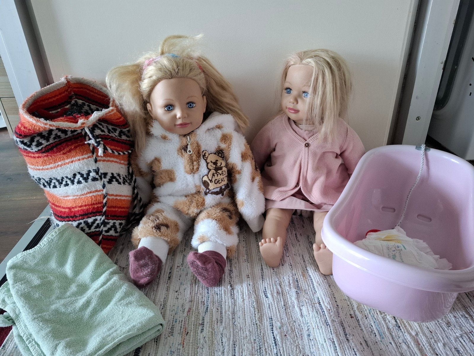Zapf Creation Sally pop 63 cm, Ophalen of Verzenden, Zo goed als nieuw, Babypop