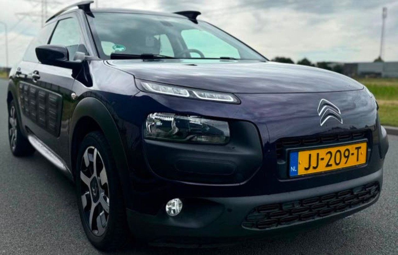 Citroën C4 Cactus 1.2 E-thp Paars veel opties! + nieuwe Apk, Auto's, 40 €/maand, 995 kg, 23 km/l, Origineel Nederlands