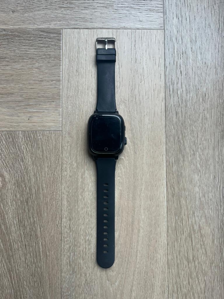 Smartwatch kind, Sieraden, Tassen en Uiterlijk, Smartwatches, Ophalen, Zwart, Zo goed als nieuw, GPS