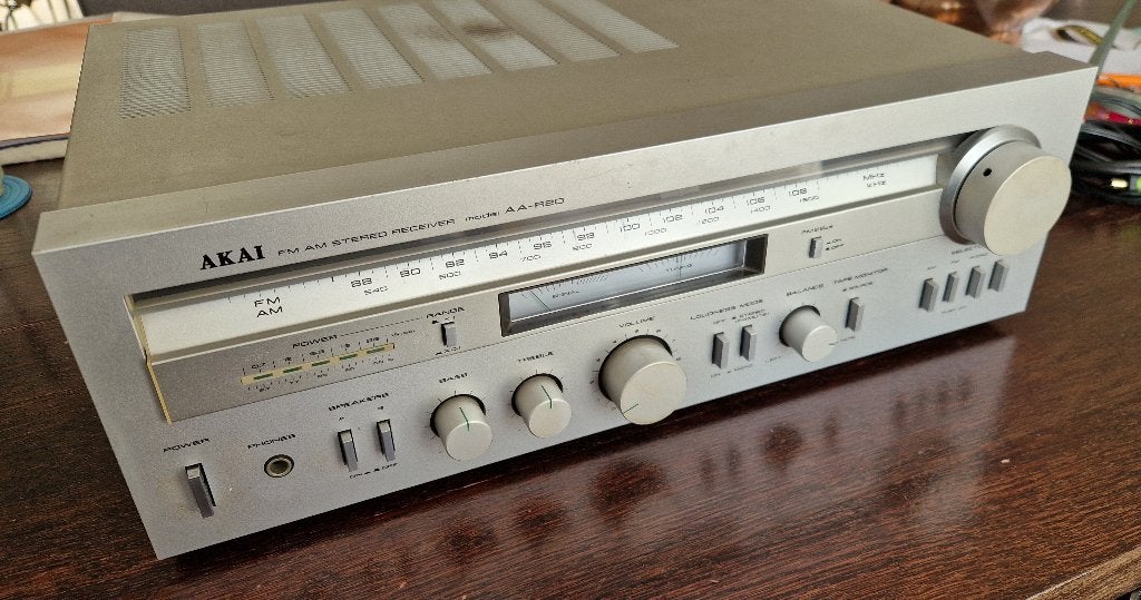 AKAI AA-R20 Receiver, tuner versterker., Audio, Tv en Foto, Gebruikt, Ophalen, Overige merken, Minder dan 60 watt