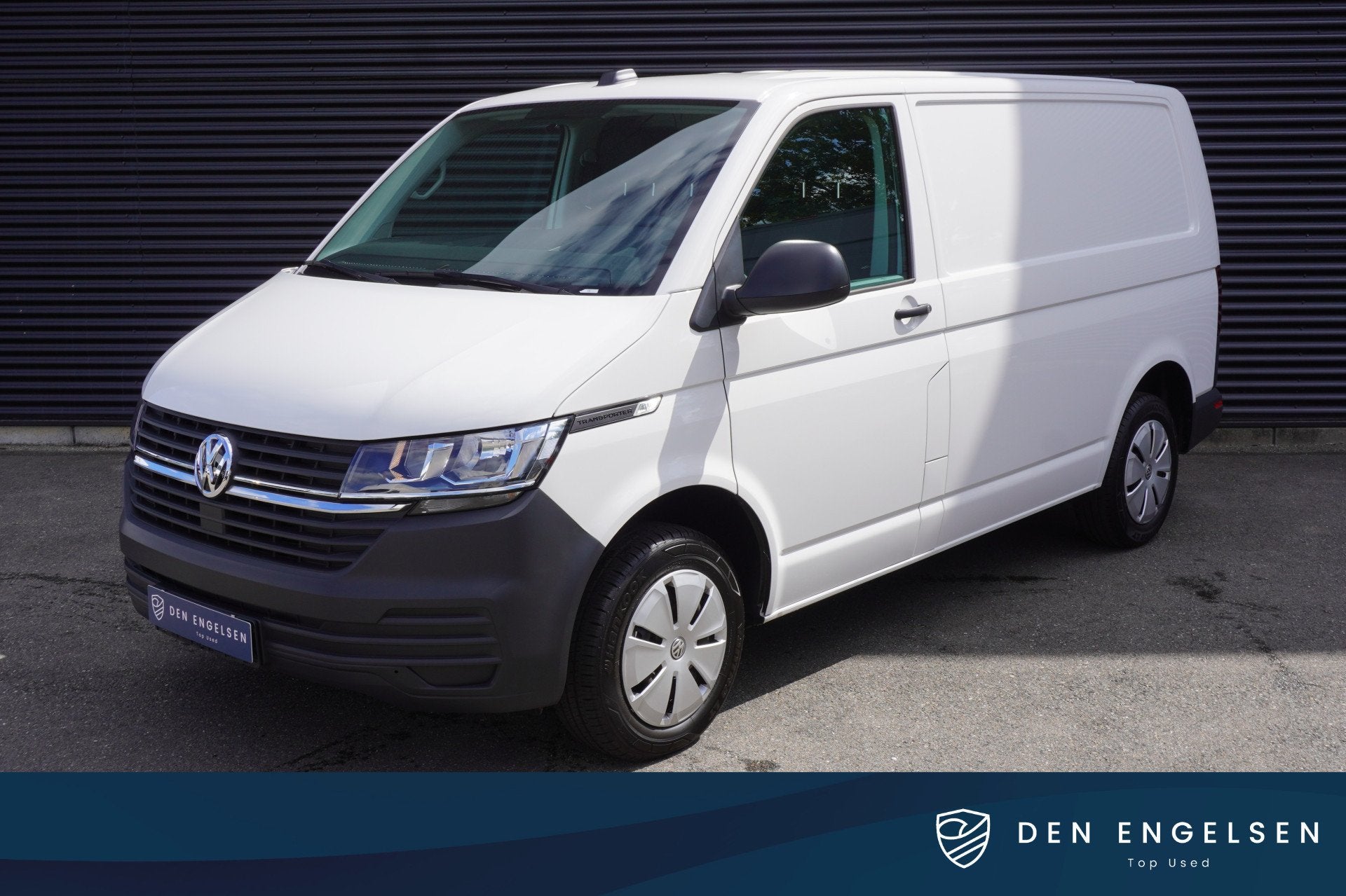 Volkswagen Transporter 2.0 TDI L1H1 28 110pk Trekhaak Naviga, Auto's, Voorwielaandrijving, Start-stop-systeem, Gebruikt, 4 cilinders