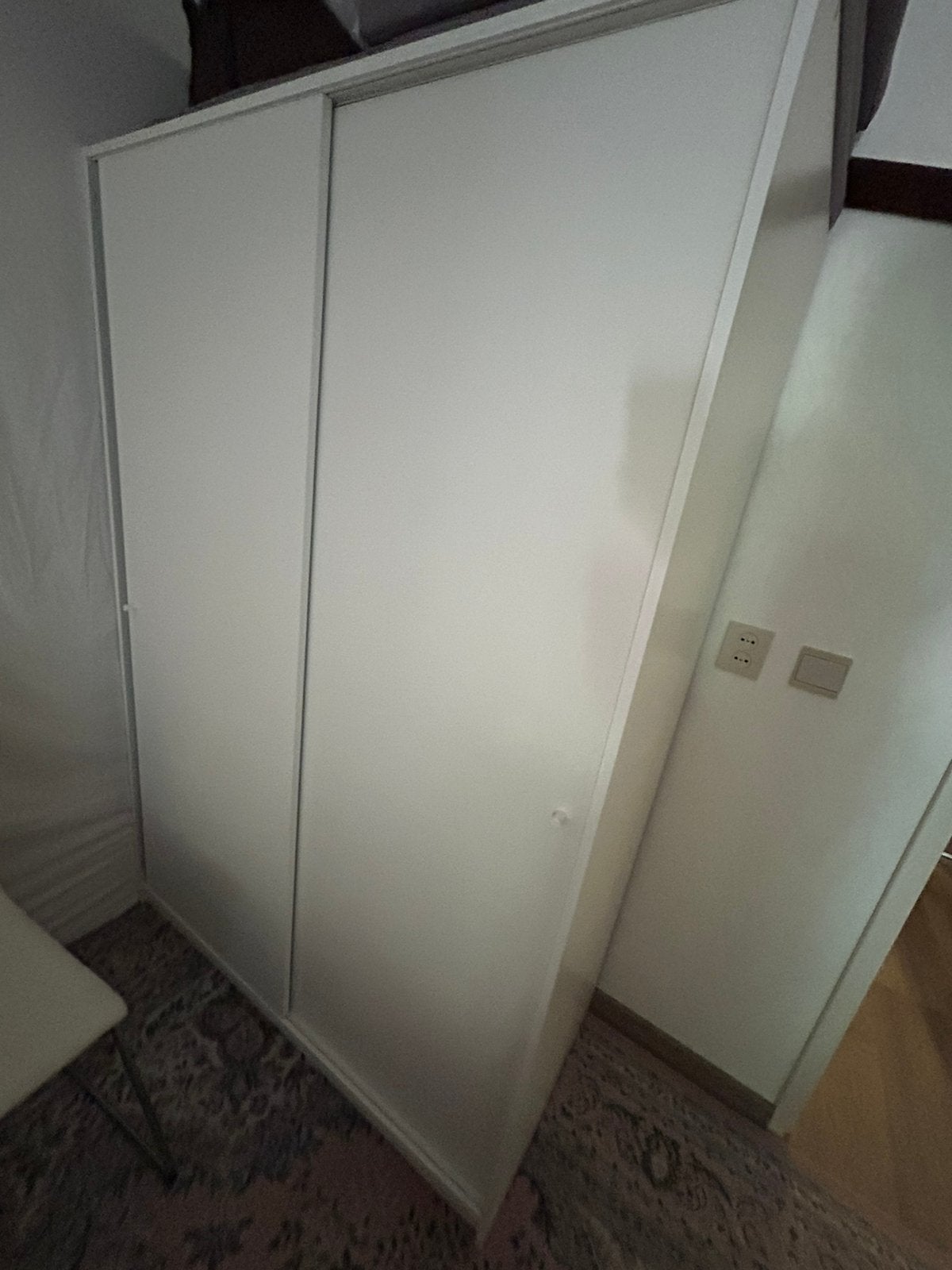 kleidingkast, Huis en Inrichting, Kasten | Roldeurkasten en Archiefkasten, Ophalen, 100 tot 150 cm, Zo goed als nieuw, 150 tot 200 cm