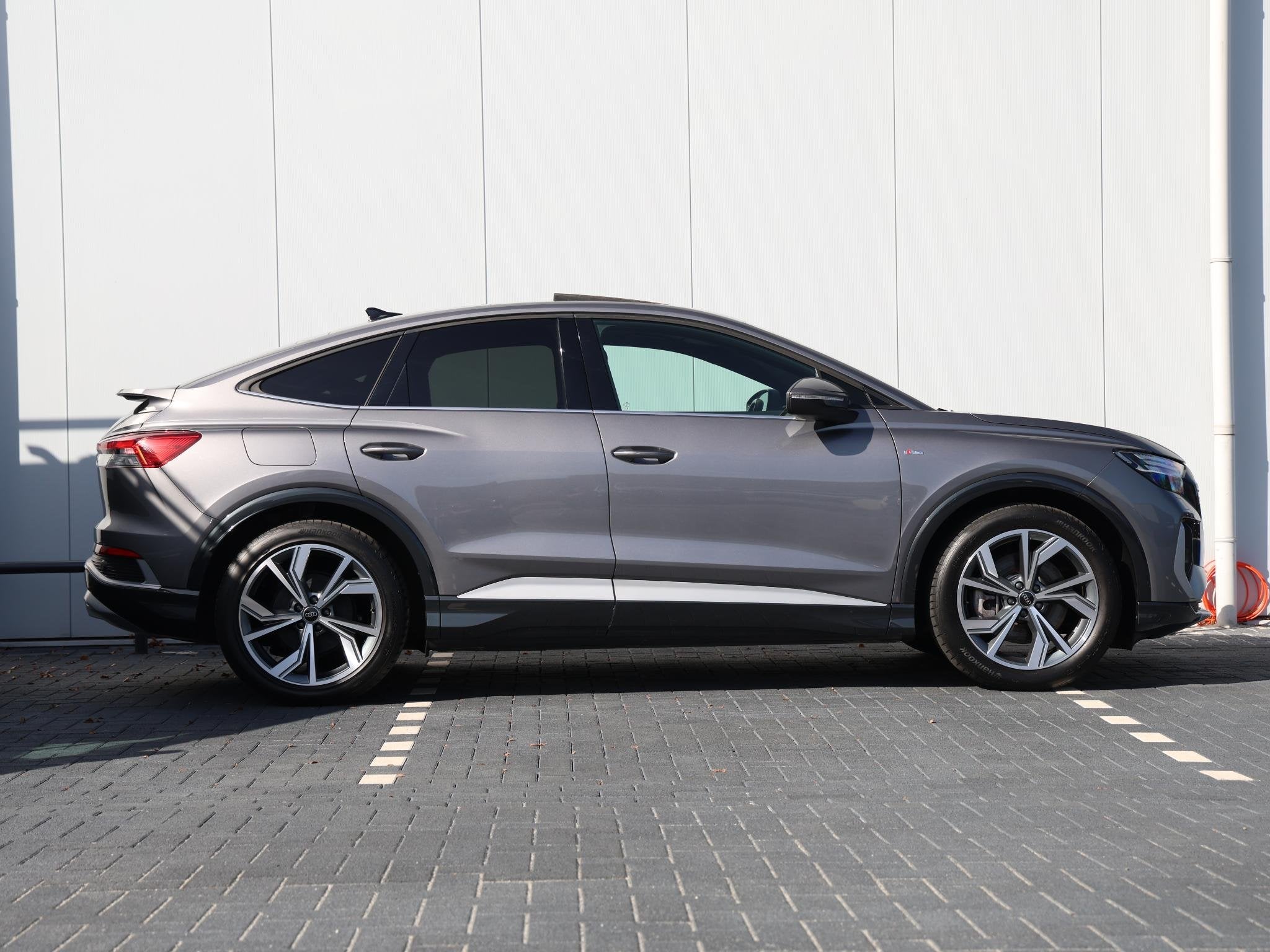 Audi Q4 Sportback e-tron 45 S Edition 82 kWh | Pano | Elektr, Automaat, Achterwielaandrijving, Gebruikt, Zwart
