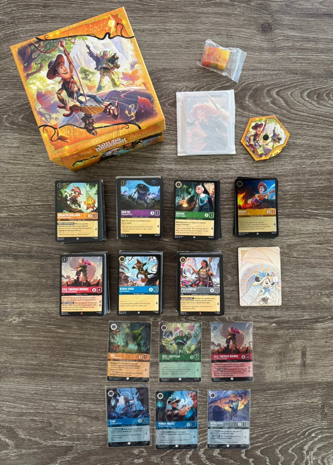 Mooie bulk Lorcana “Wilds Unknown” + Trove en verzamelmapje, Ophalen of Verzenden, Zo goed als nieuw, Meerdere kaarten, Foil