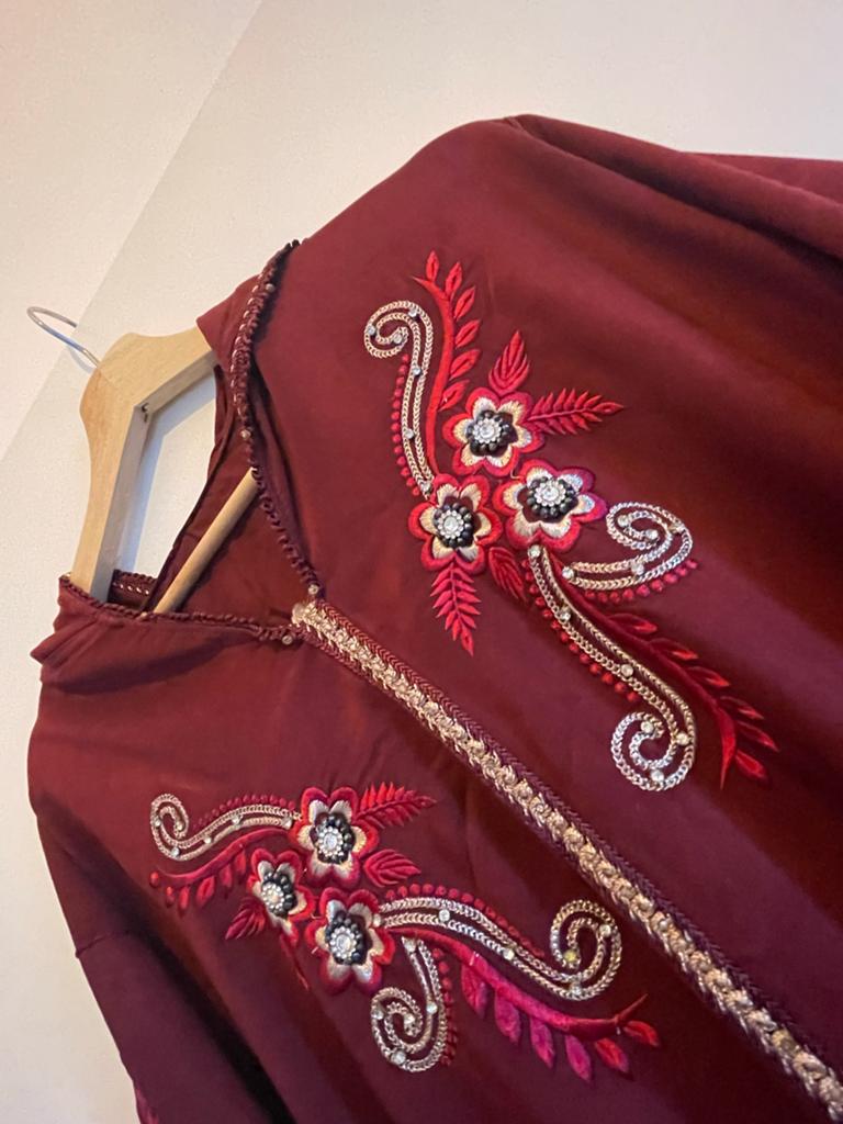 Prachtige Marokkaanse Djellaba/Jurk - Maat L, Maat 42/44 (L), Ophalen of Verzenden, Zo goed als nieuw, Rood