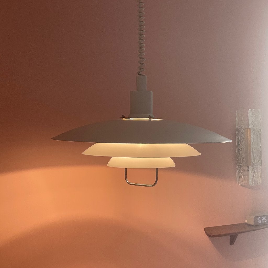 Deense LAMP trekpendel wit vintage ala Poulsen retro Scandi, Huis en Inrichting, Lampen | Hanglampen, Gebruikt, -, -, Vintage Mid Century Deens Design Scandinavisch Nordic retro