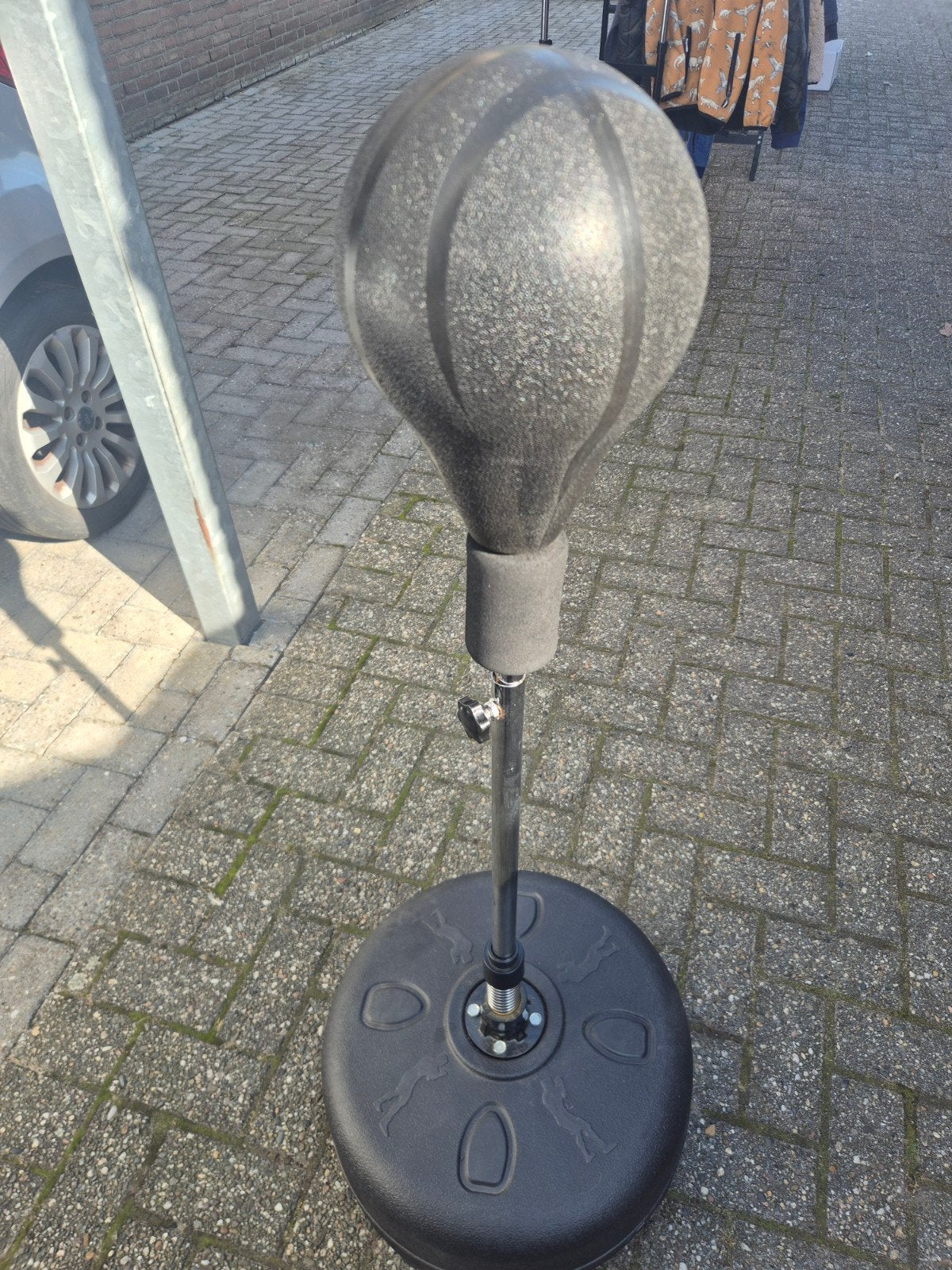 Kleine boksbal met standaard, Ophalen, Gebruikt, Overige, Vechtsportmateriaal