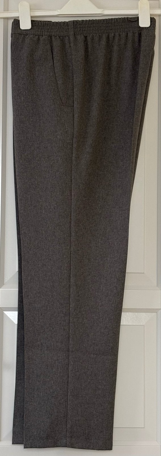 Gloednieuwe Setterlady damesbroek maat 42, Kleding | Dames, Maat 42/44 (L), Nieuw, Ophalen of Verzenden, Grijs