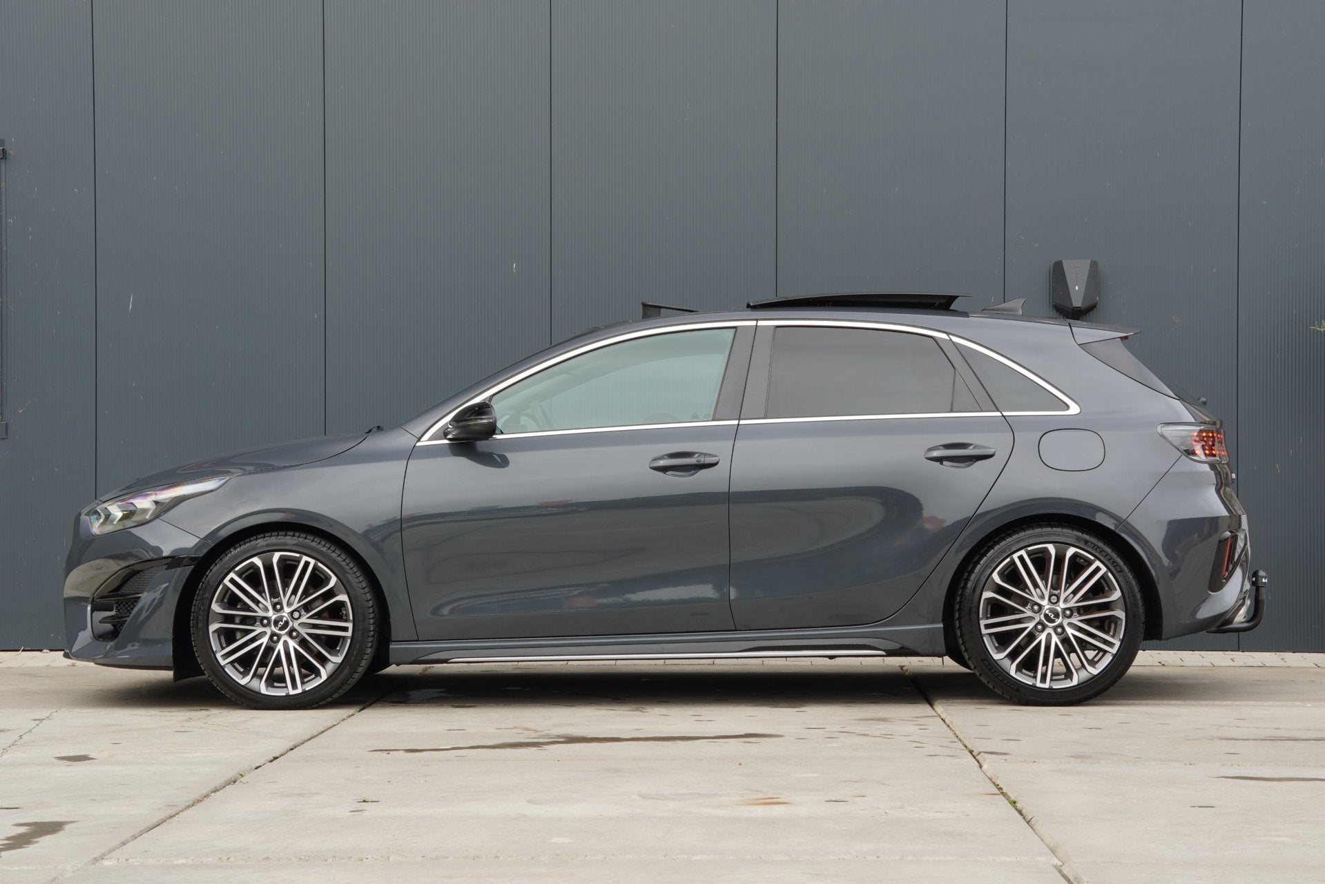 Kia Ceed 2022|1.5 T-GDi|160PK|GT-PlusLine|Pano|Keyless|Alcan, Auto's, Gebruikt, 4 cilinders, 160 pk, Origineel Nederlands