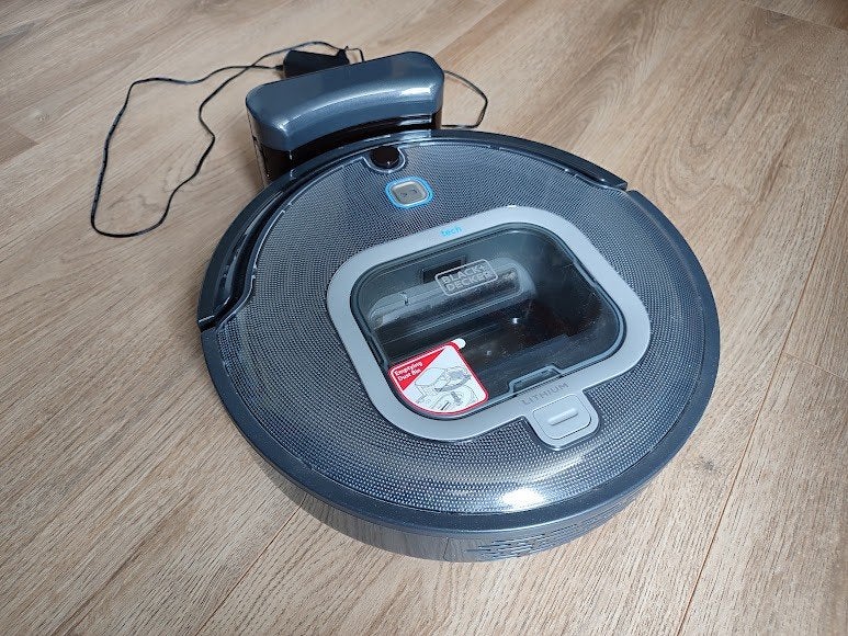 Black+Decker Robotstofzuiger RVA425B, Overige merken, Draadloos, Ophalen of Verzenden, Zo goed als nieuw