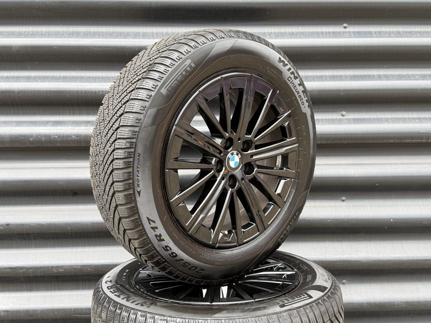 17”  BMW X1 U25 iX1 U11 U06  X2 U10 iX2 Velgen Winterbanden, Gebruikt, -, -, Banden en Velgen