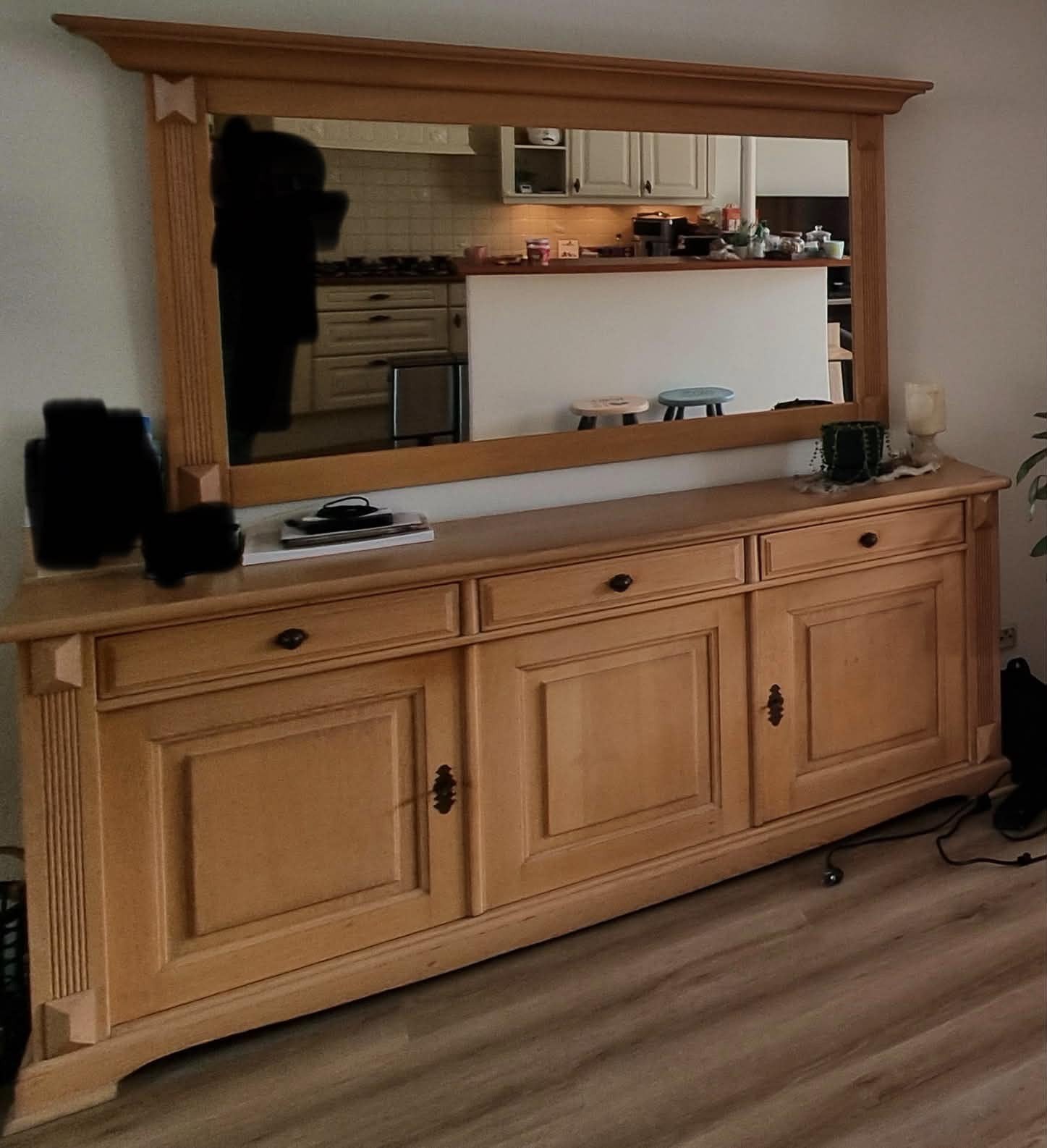 Massief licht eiken dressoir met grote spiegel, Ophalen, Gebruikt, 150 tot 200 cm, Eikenhout