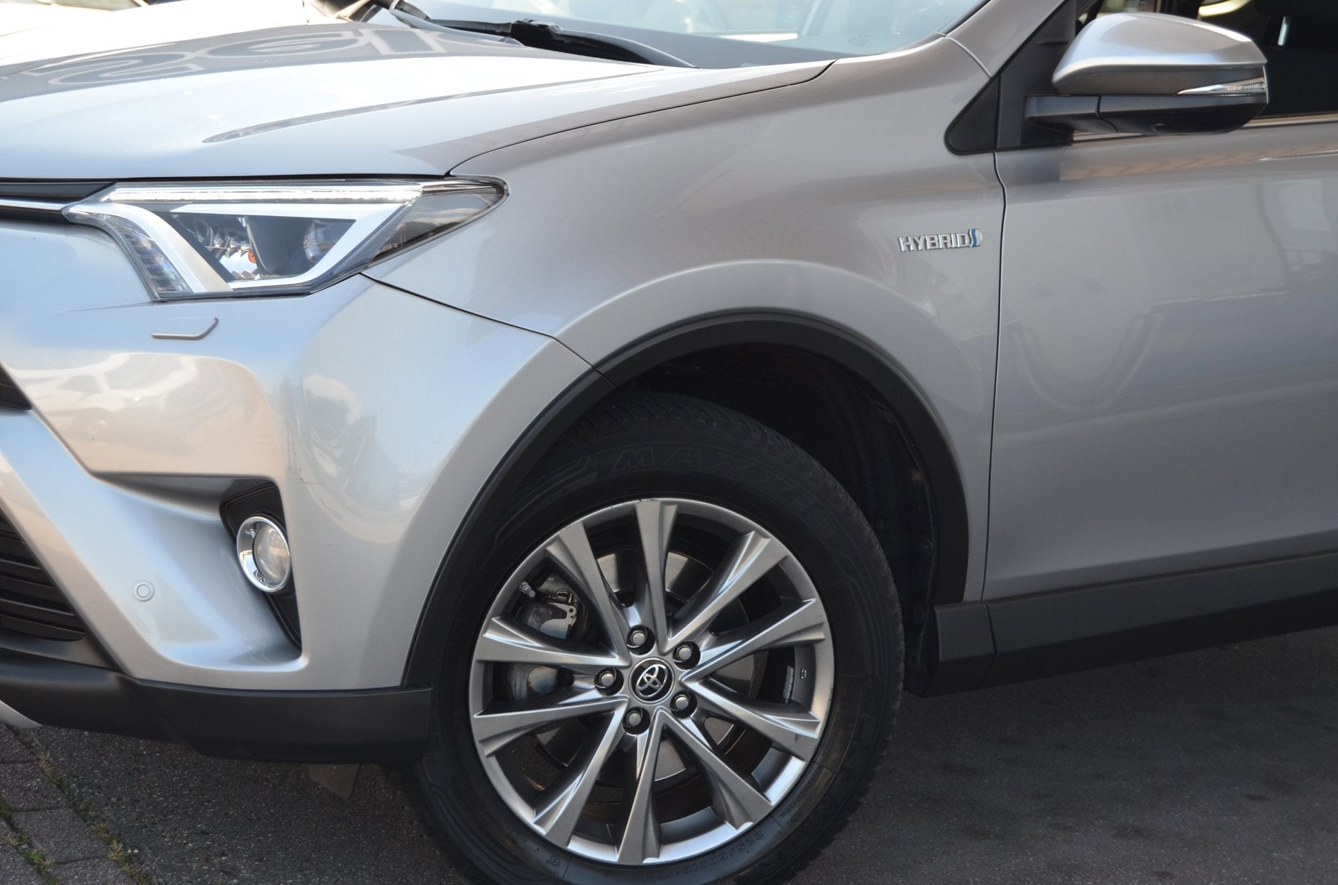 Toyota RAV4 2.5 Hybrid Dynamic|NAVI|TREKHAAK|CAMERA|STOELVER, Auto's, Gebruikt, Euro 6, Bedrijf, 155 pk